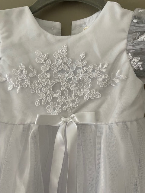 Elegant Christening & Baptism Dresses / Flower Girl Dresses, this dress comes with a Beautiful shoes