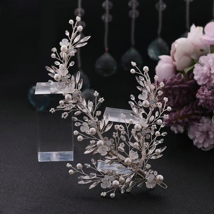 Handcrafted Bridal Hair Vine with Pearls and Crystals – Elegant Wedding Headpiece for Bride