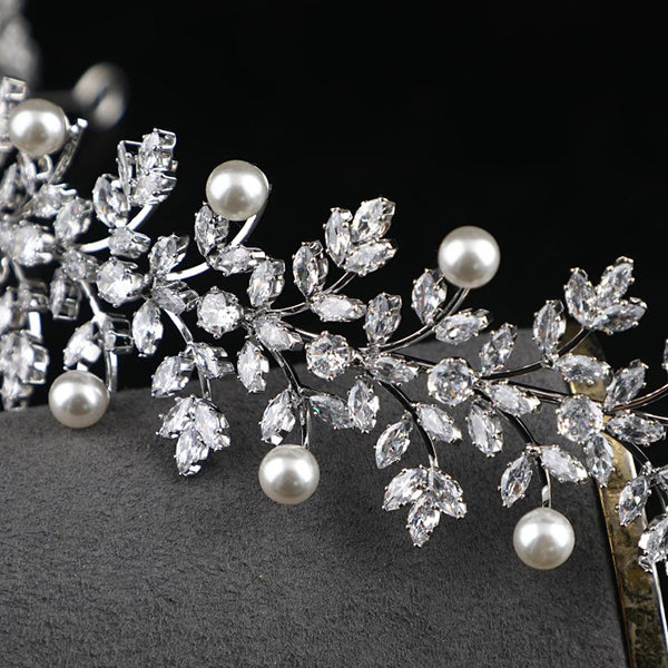 Handmade Luxury Bridal Tiara – Elegant Wedding & Bridal Shower Headpiece